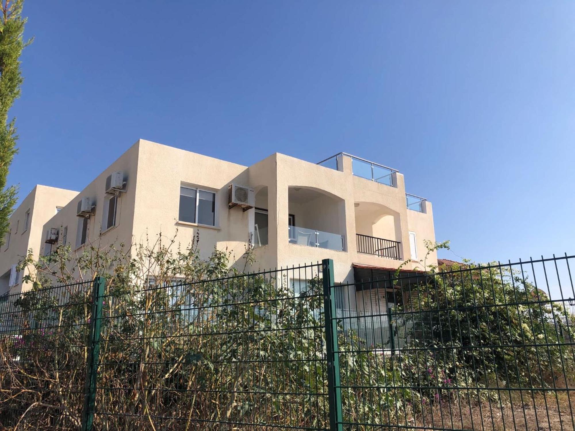 Lighthouse Beach - 3Br Seafront Apt 50M To Beach With Sea Views - Sleeps 6 Apartment